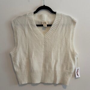 NWT Jessica Simpson Fuzzy V-Neck Sweater Vest